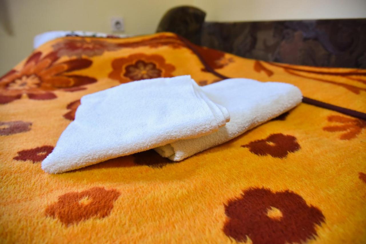 Sobe Masa Guest House ซูโบติกา ภายนอก รูปภาพ