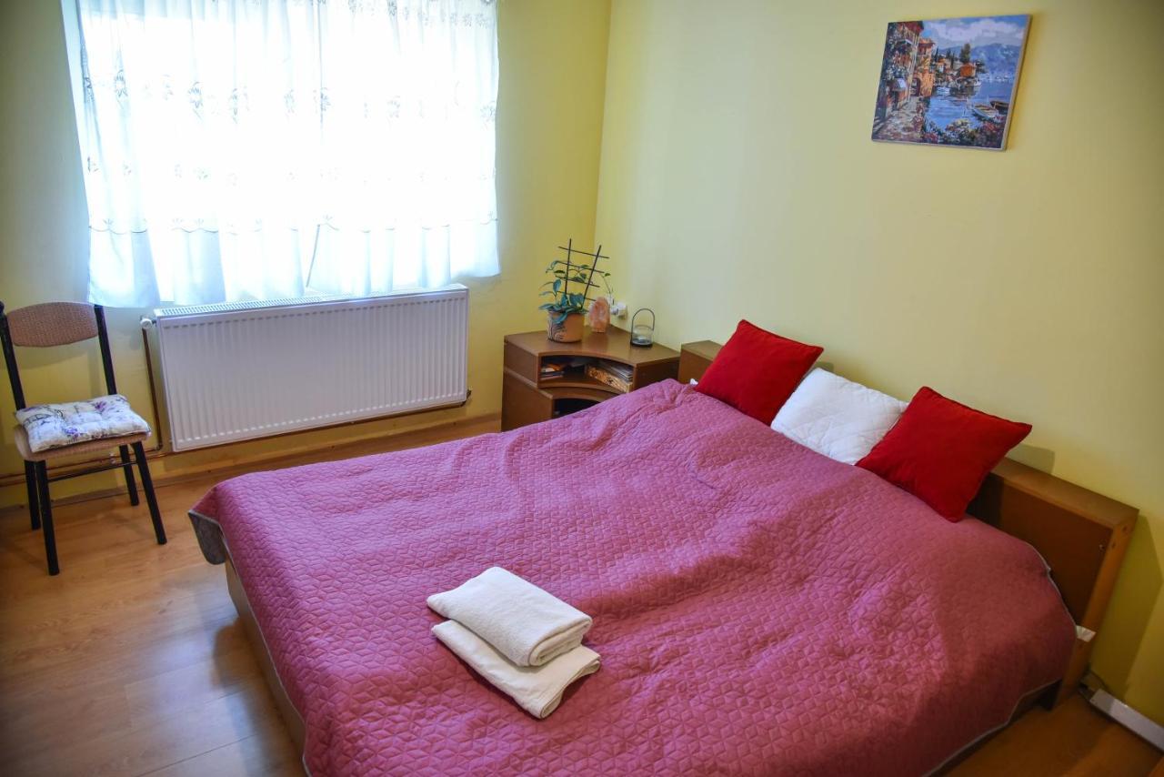 Sobe Masa Guest House ซูโบติกา ภายนอก รูปภาพ