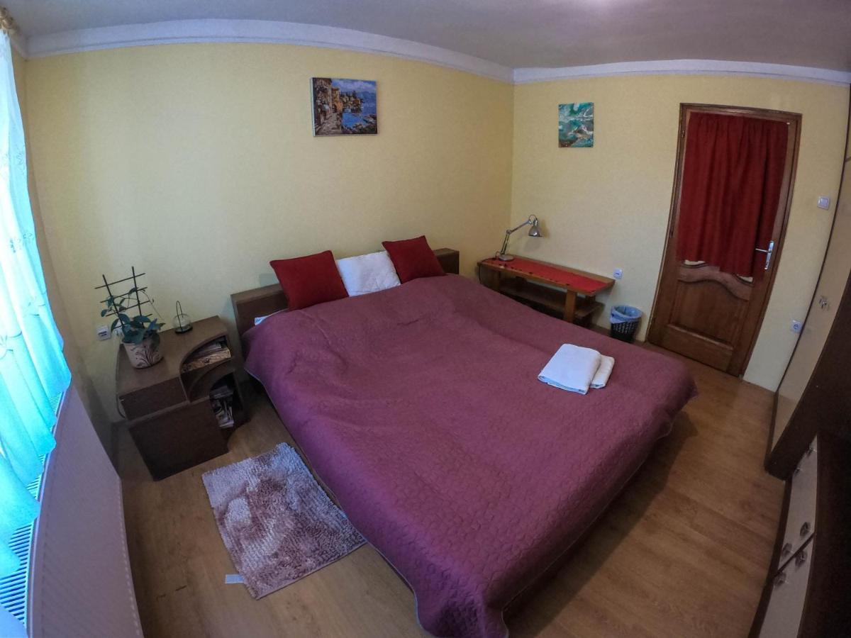 Sobe Masa Guest House ซูโบติกา ภายนอก รูปภาพ